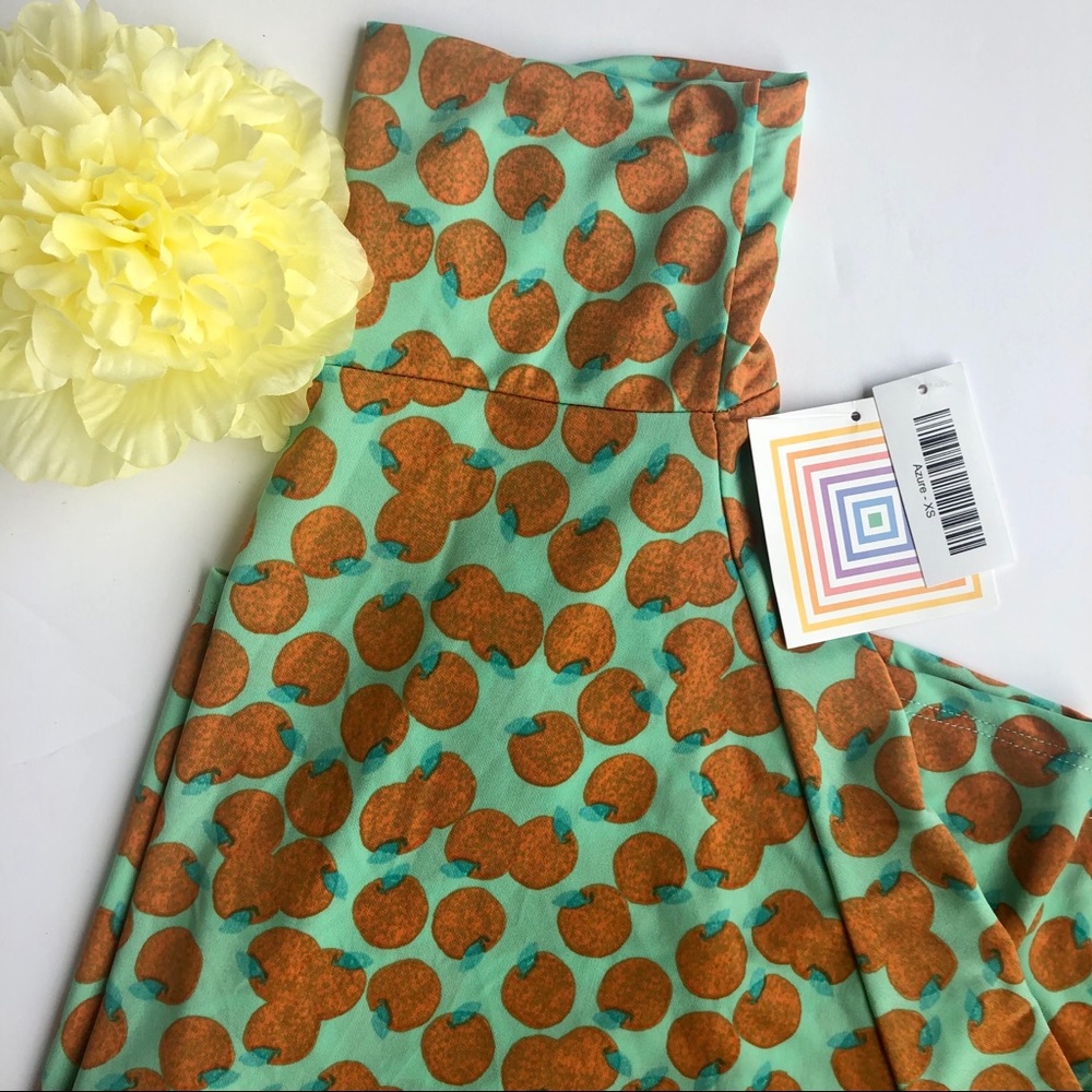 NWT - LuLaRoe Orange 🍊 Azure Skirt - Size XS